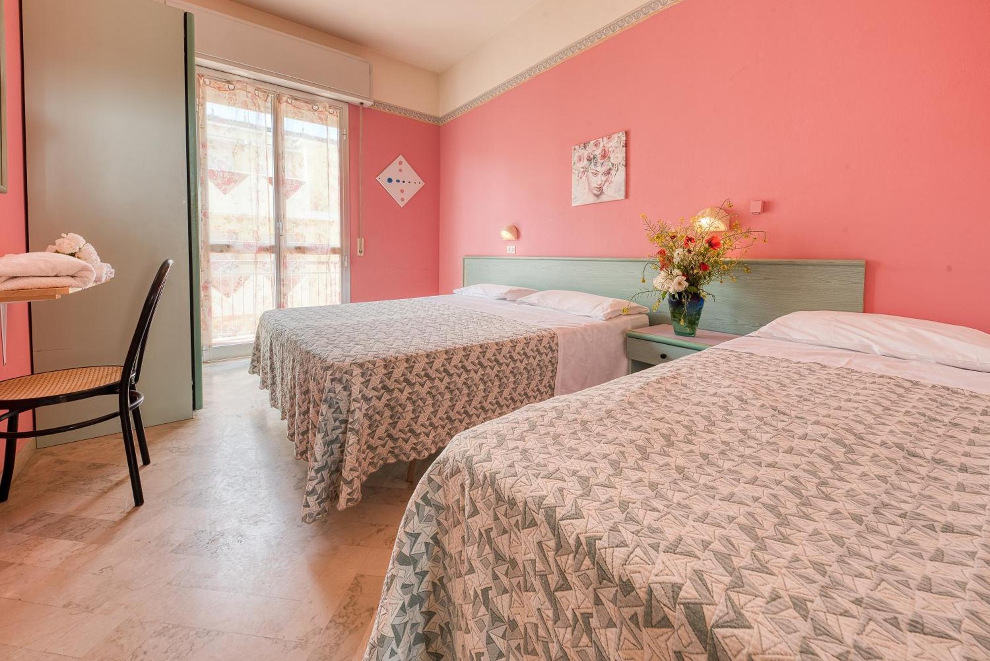Hotel Sabbia D'Oro Rimini Kültér fotó